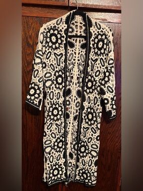 POL Black & Cream Crochet Duster Cardigan